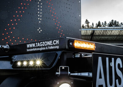 Weltneuheit, 100% elektrisch, ATB-Begleitfahrzeug